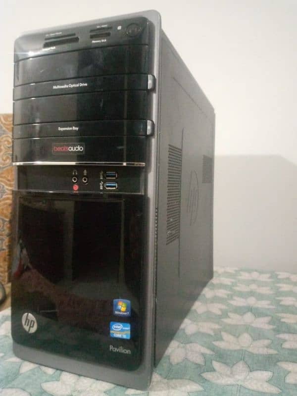 Dell core i5 3rd generation 8gb ram without harddisk. with lcd 10