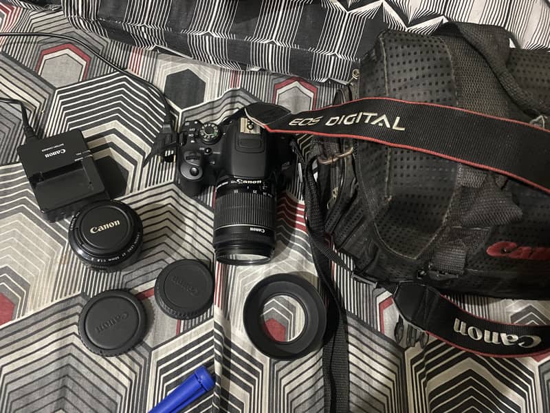 DSLR 700d 10/10 condition 2