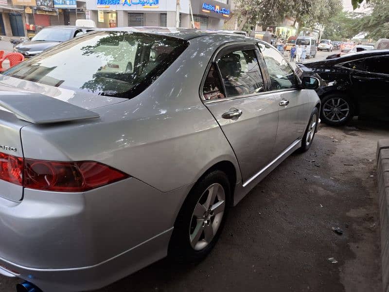 Honda Accord cl9 urgent sale moving out 4