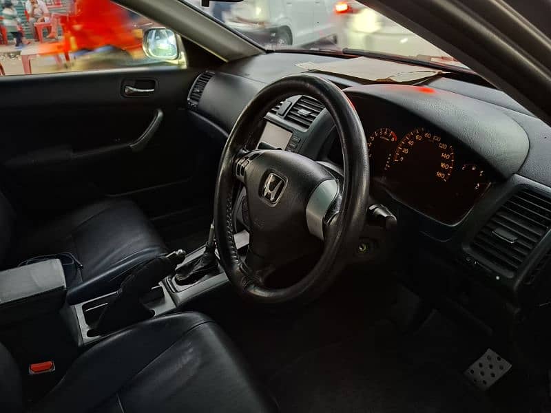 Honda Accord cl9 urgent sale moving out 5