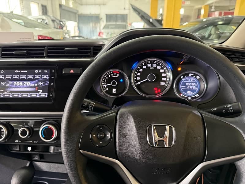 Honda City IVTEC 2024 8