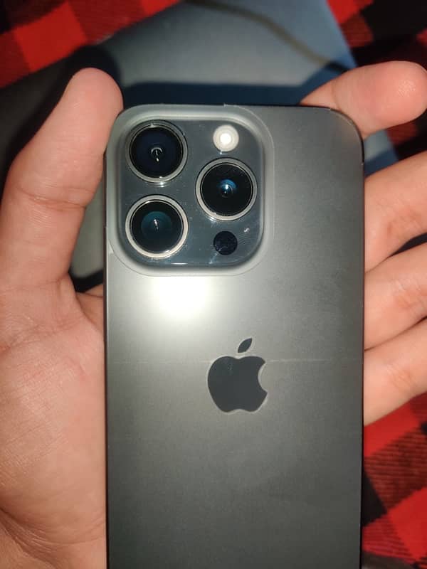 iphone 15 pro 0