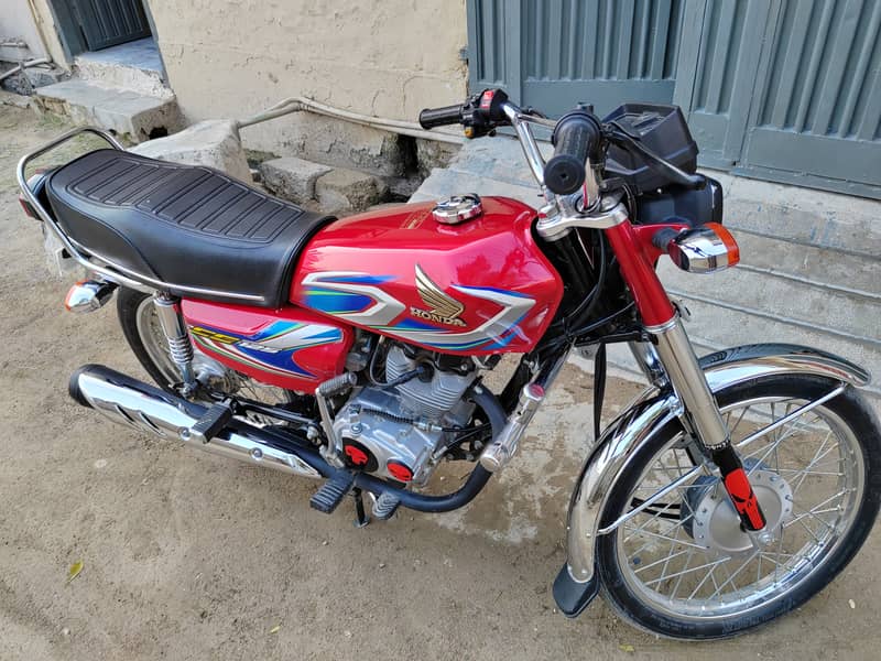 Honda 125  2022 model isb num 2