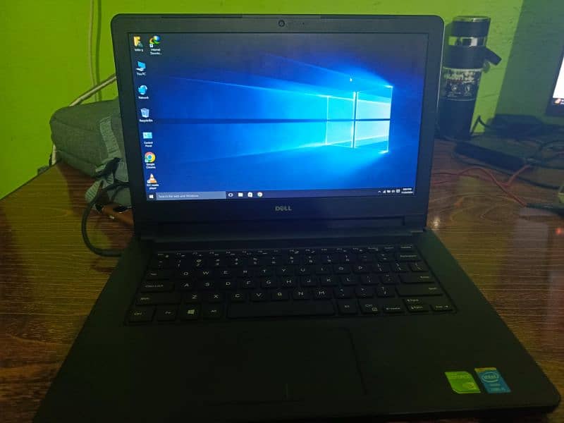 Dell I5 5th generation - 8-500 1