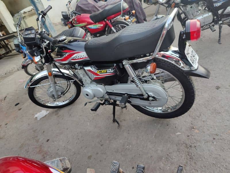 Honda 125 Lush Condition For Sale 3