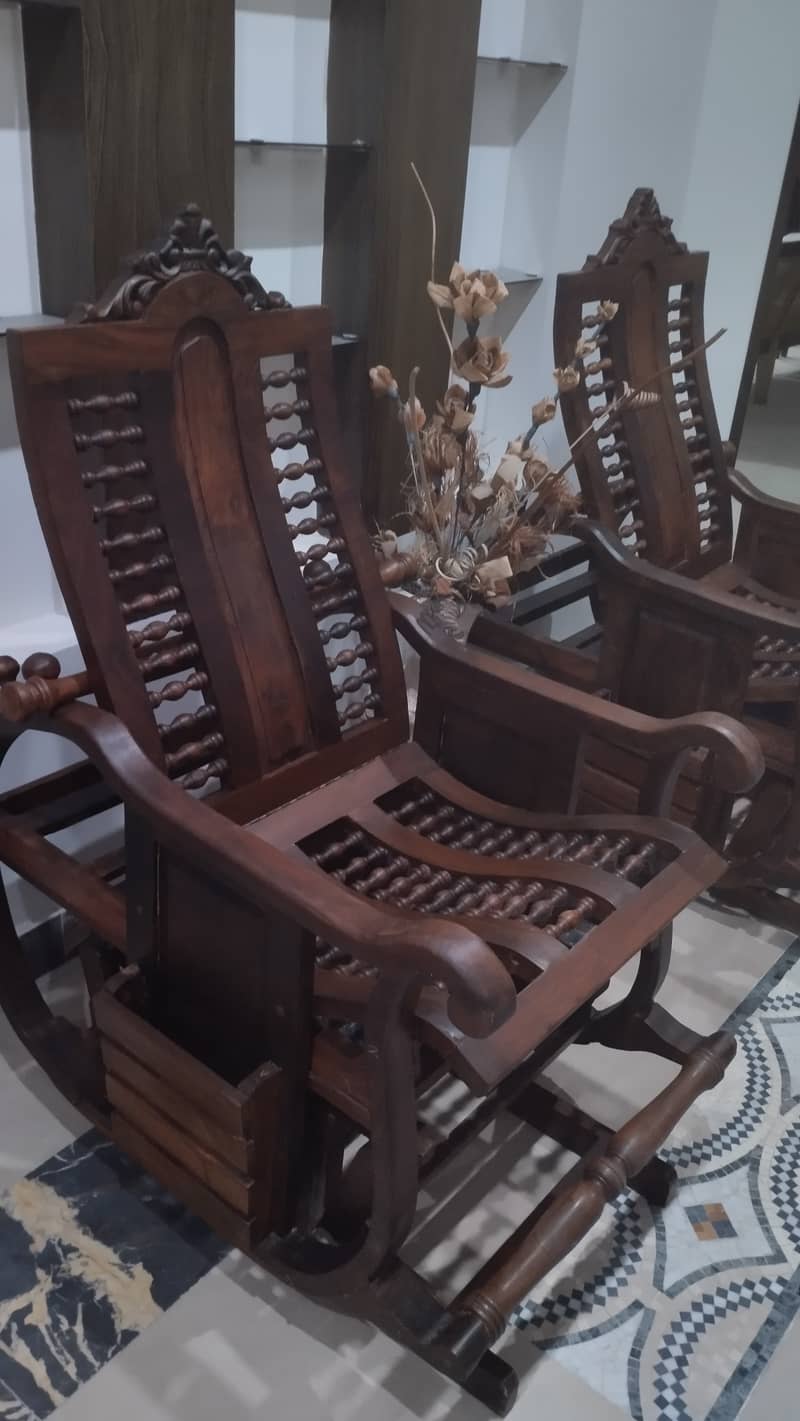 Wooden Rocking Chairs 1