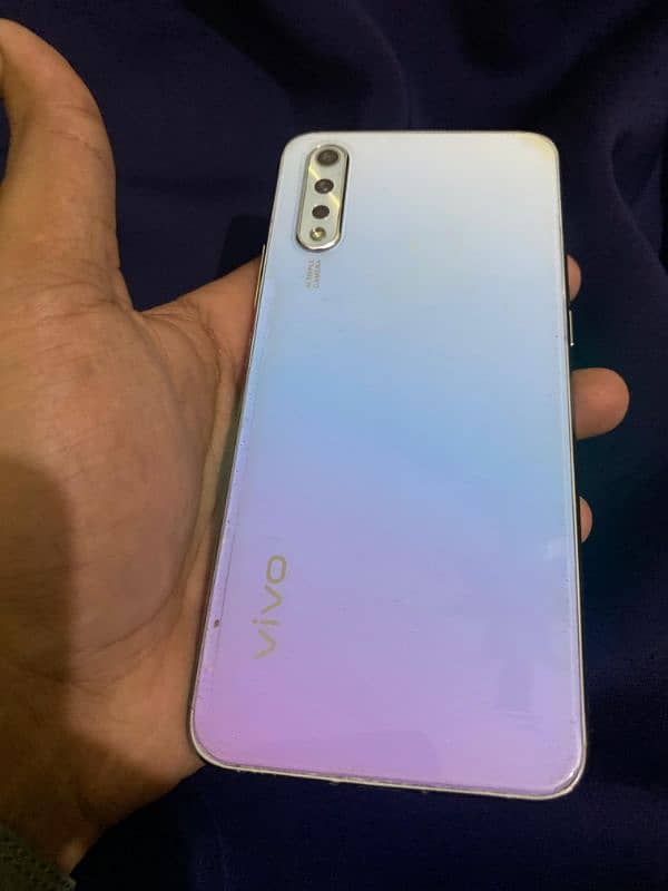 vivo s1 3