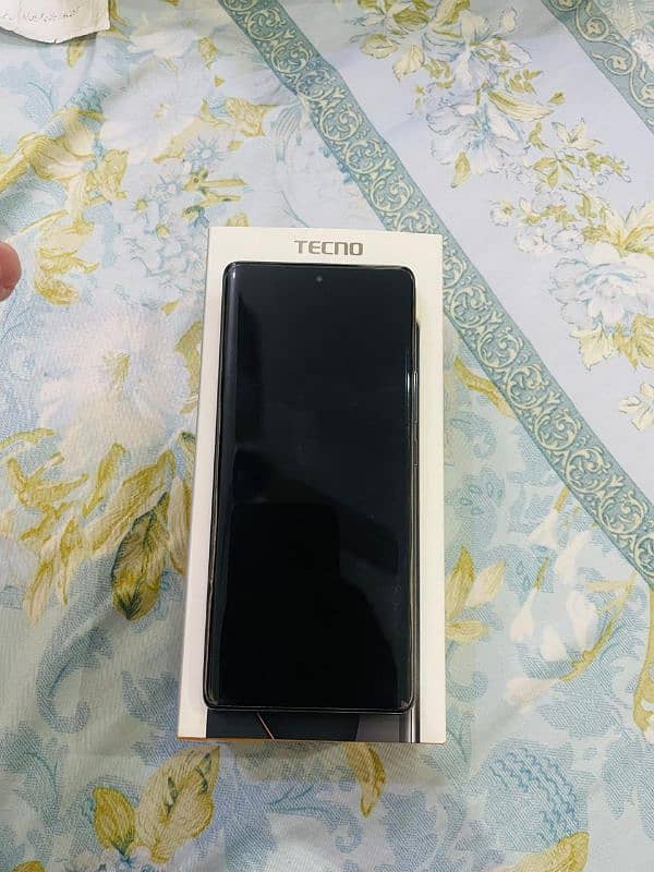 Tecno spark 20 pro max plus 1