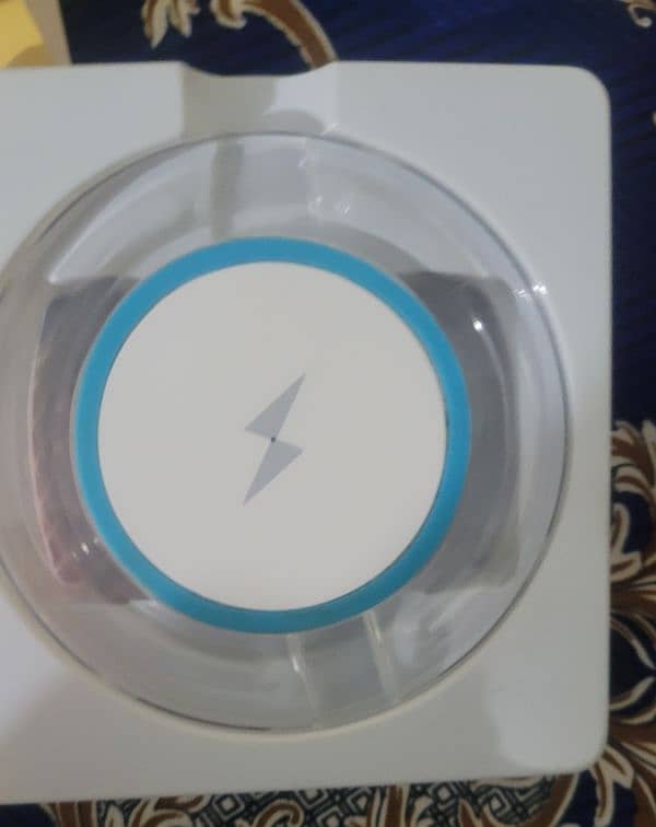 Wireless Charger For Phone 3