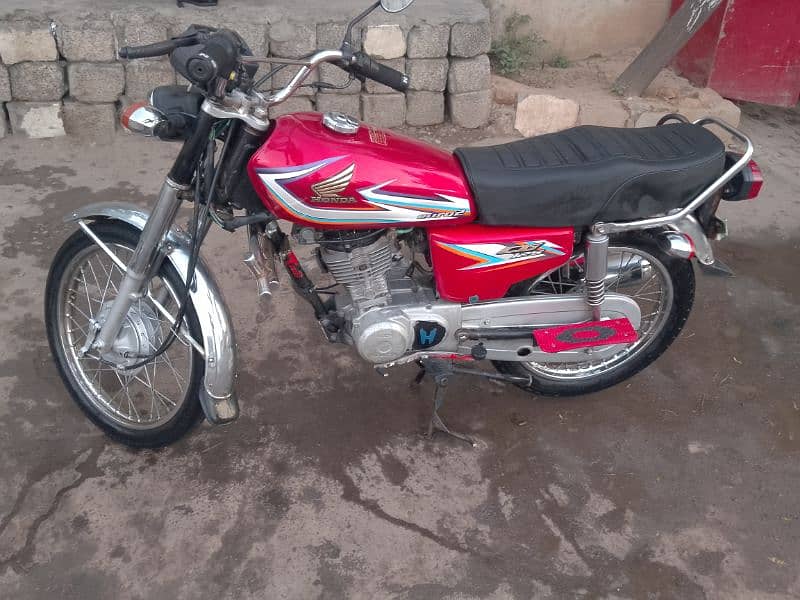 I want to sale my HONDA CH125 with genuine condition 10/10 1