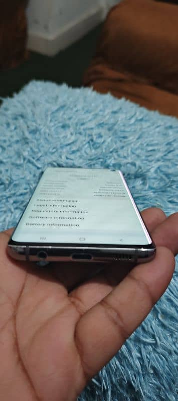 Samsung Galaxy S10 8/128 5