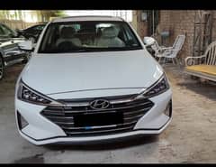 Hyundai Elantra 2022