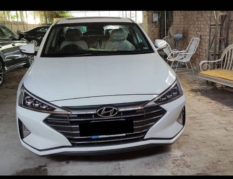 Hyundai Elantra 2022 0