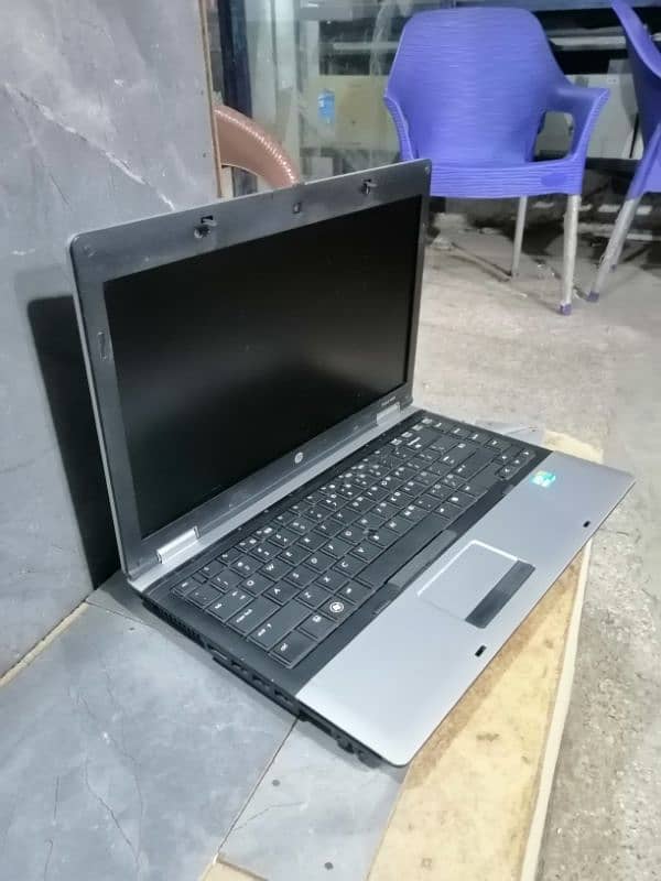 Hp core i5 1st generation condition 10 by 10 2