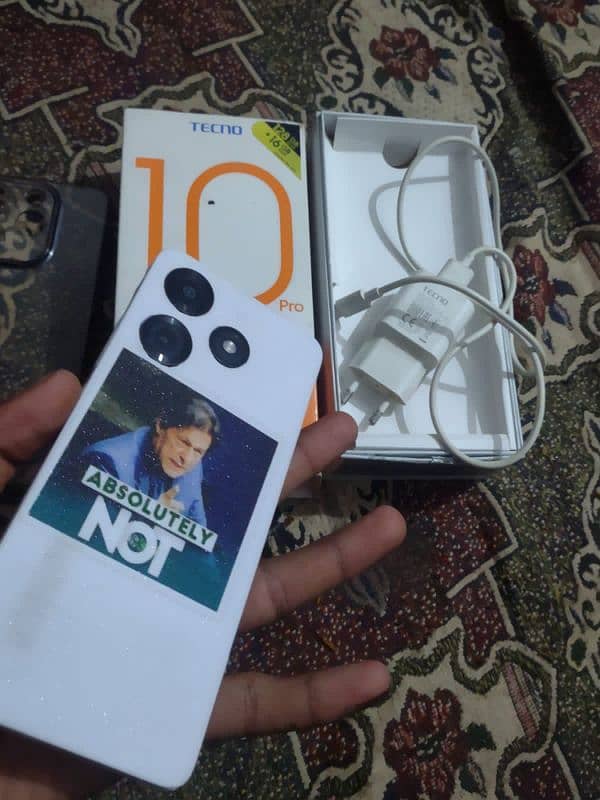 techno spark 10 pro dabba bhi hai white color 8