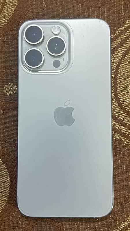 iphone 15 pro max 256gb natural titanium 2