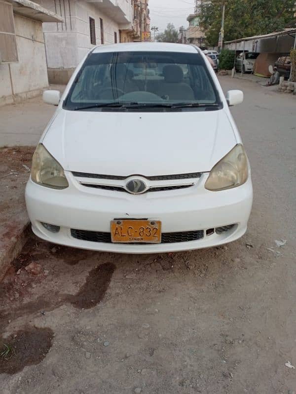 Toyota Platz 2002 0