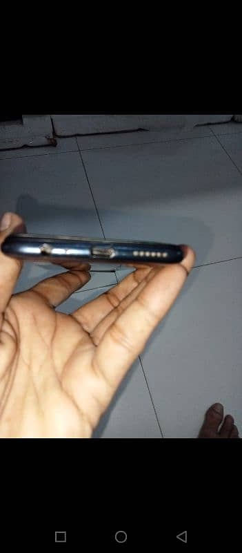 Infinix note 8i 6/128 1