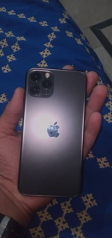 iPhone 11 Pro 64GB Factory Unlock 0