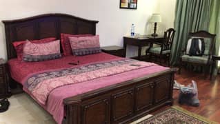 king size bed excellent condition