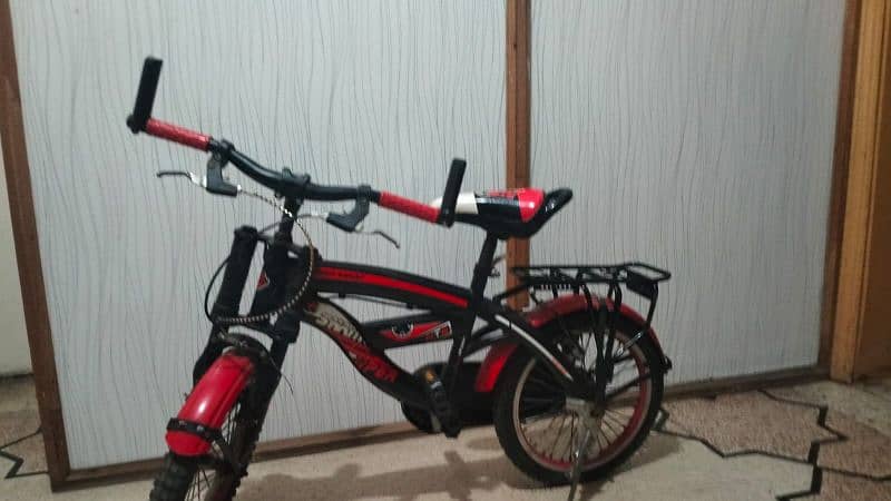 GOOD CONDITION 16 INCH KIDS BICYCLE CYCLE LIKE NEW 0