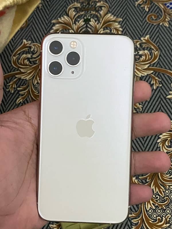 iphone 11 pro 0