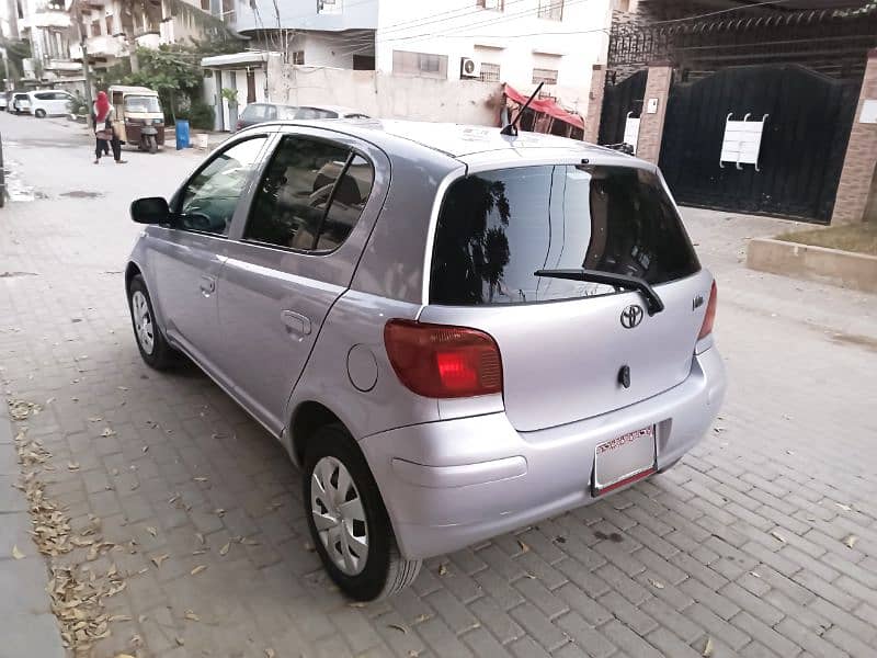 Toyota Vitz 2004 9