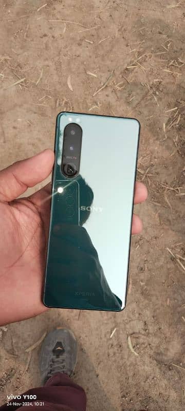 Sony Xperia 5 Mark 3 10by10 non PTA condition neat and clean 5