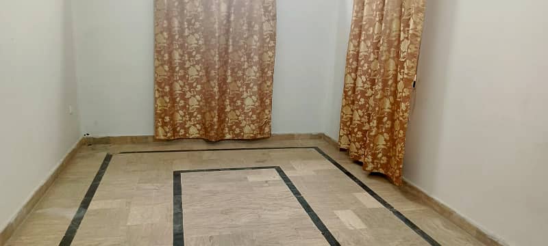 3 bed DD with Extra Land Flat For Sale in Ramsha Avenue Gulistan e Jauhar block 1 1