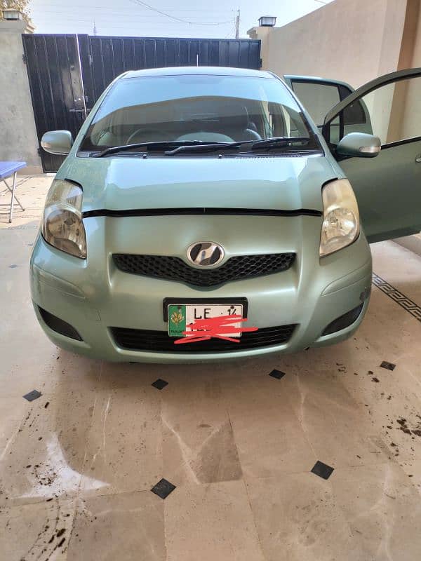 Toyota Vitz 2014 11