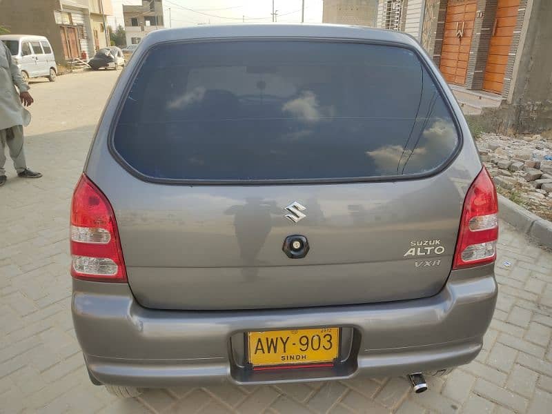 Suzuki Alto 2011 5