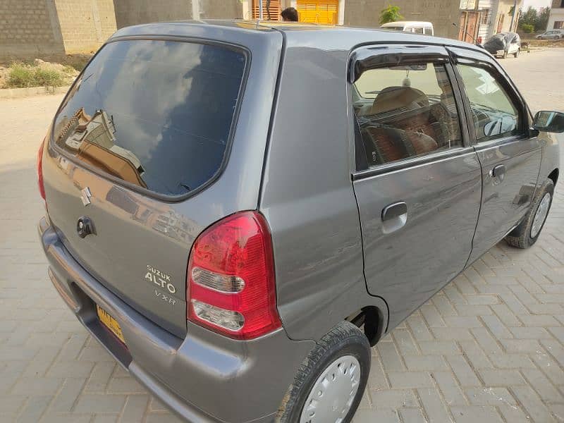 Suzuki Alto 2011 6