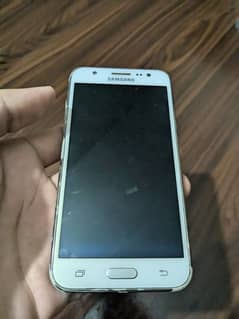 Samsung J5