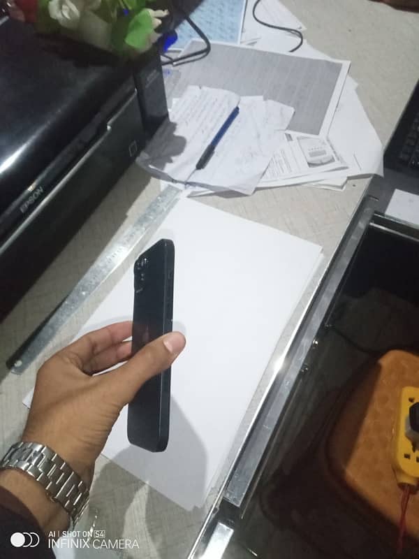 iphone 14 plus 256gb Non PTA 8