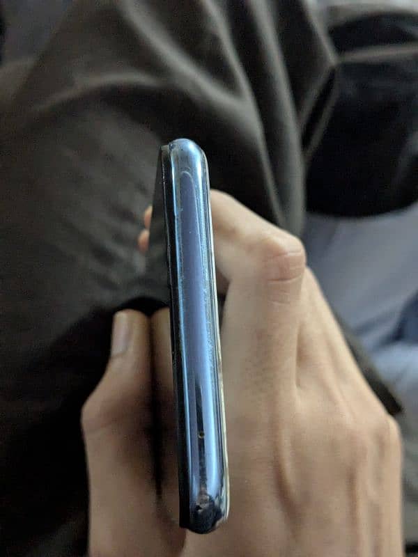 Oppo f9 pro 4