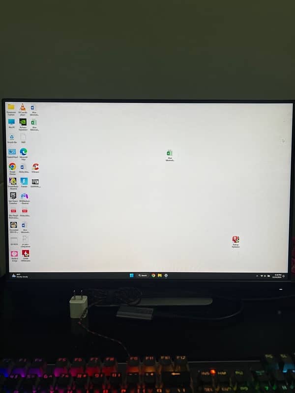 Dell U2415B 24 inch UltraSharp IPS Monitor 1920x1200 60hz Borderless 8