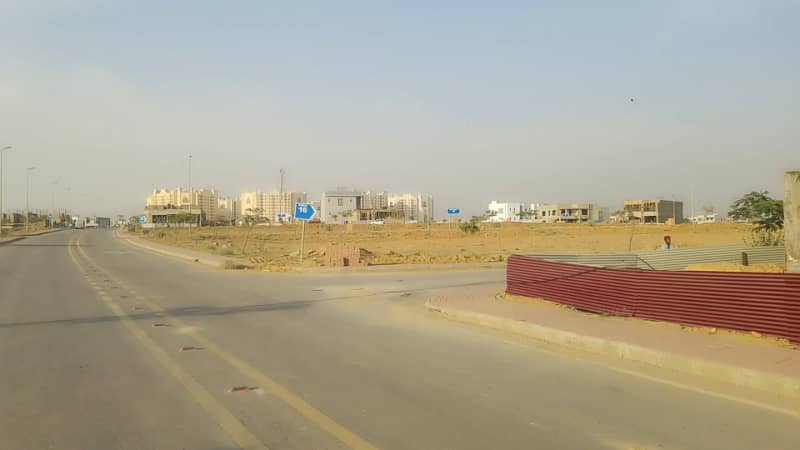 272sq yd plot in Precicnt-6 FOR SALE. Most developing precicnt of BTK near Bahria Heights 5