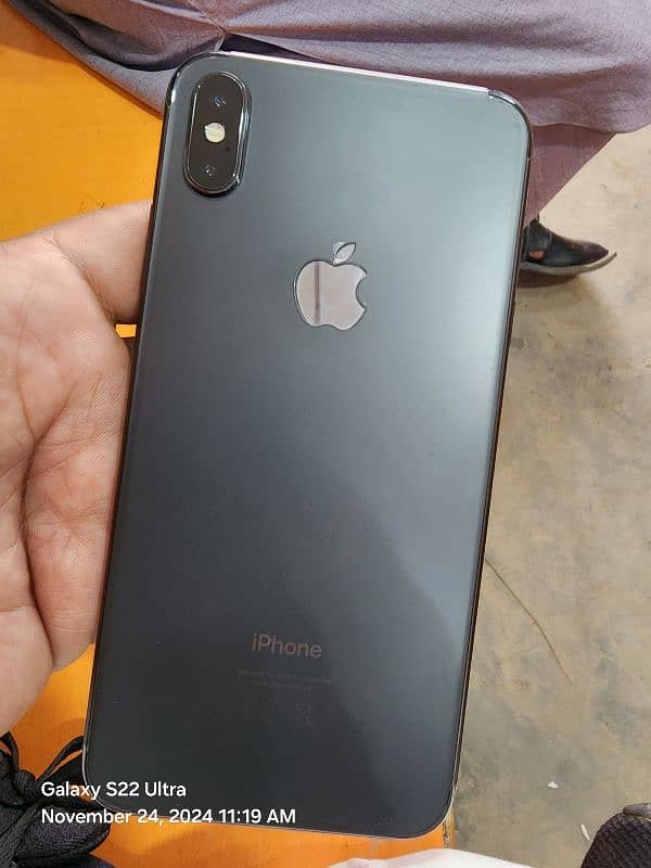 iphone x max 256 GB PTA approved 4