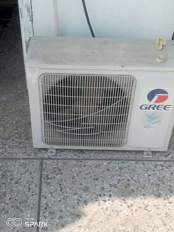 gree inverter  ac for sell good working condition 0