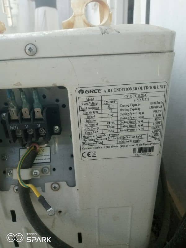 gree inverter  ac for sell good working condition 2