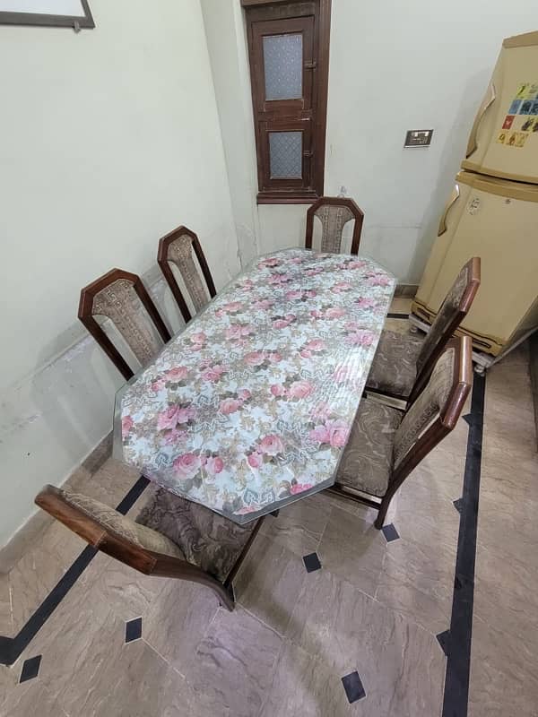 Dining Table with 6 Chairs 3