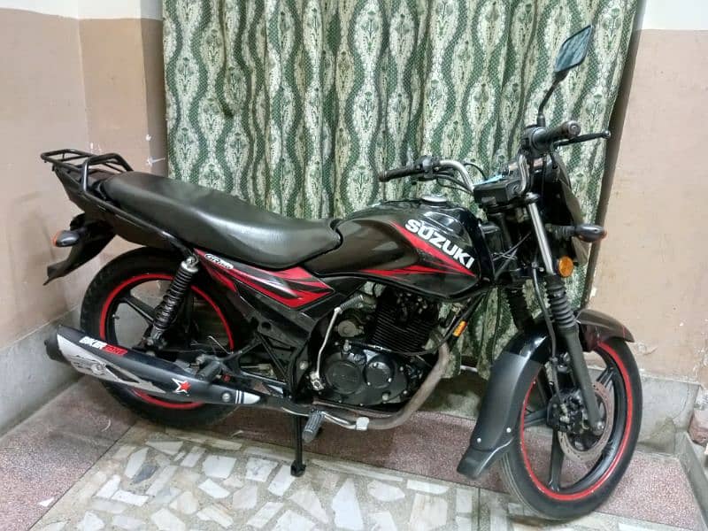 Suzuki GR 150 Model 2019 in mint condition (0/3/2/0/4/0/9/2/4/2/9) 1