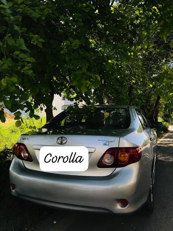 Toyota Corolla GLI 2010 16