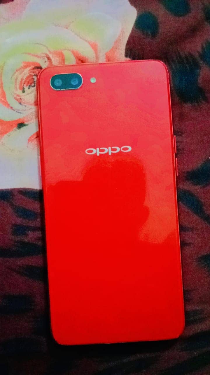 "فروخت کے لیے Oppo A12e - 3GB RAM، 64GB اسٹوریج، بہترین کنڈیشن" 0