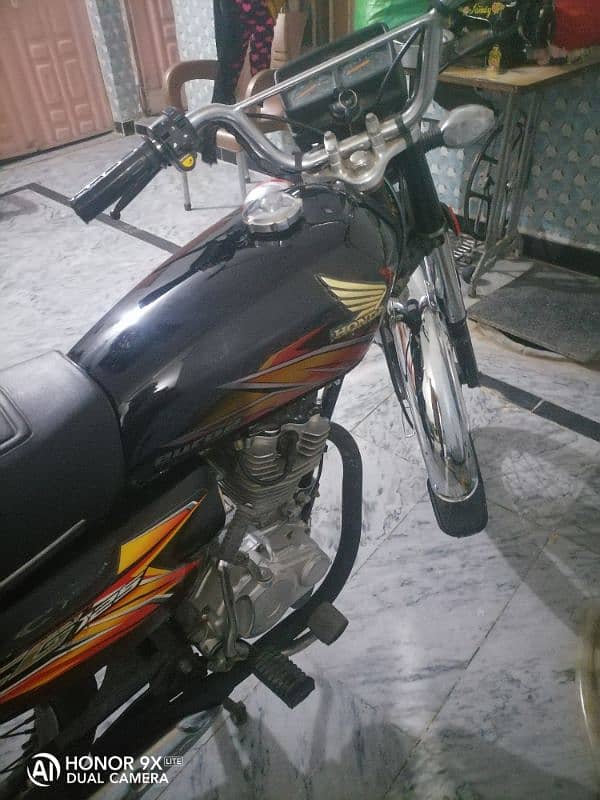 honda cg 125 genuine neat n clean condition for sale 0