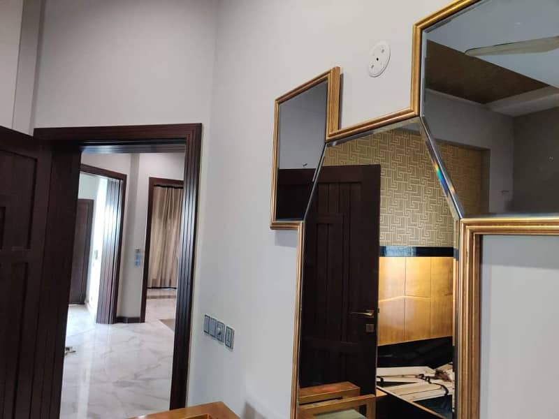 10 Marla Luxury Non Furnished Upper Portion Available For Sale In Bahria Town Lahore 15