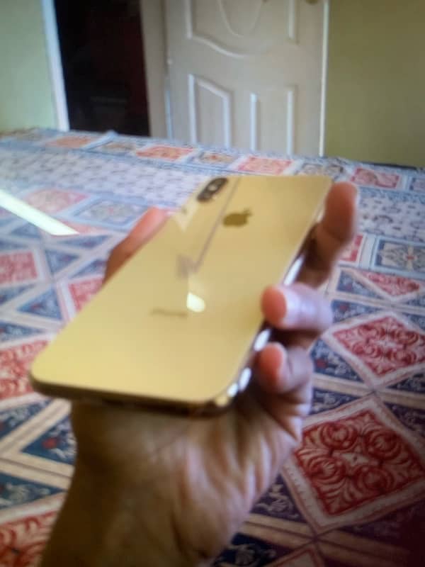 iphone xs 256gb all ok FU mint condition 6