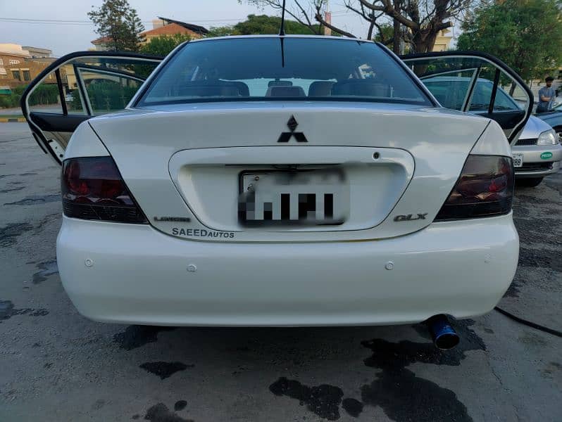 Mitsubishi Lancer 2005 1