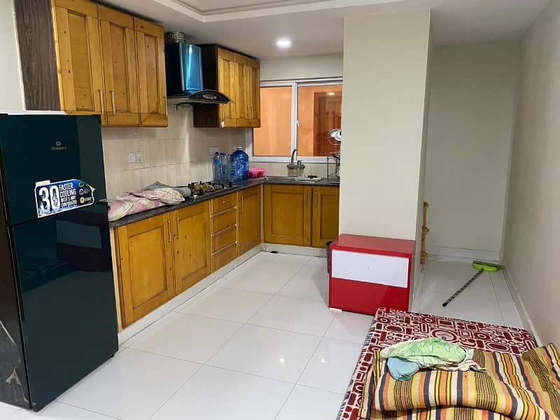 2bedrooms Fully Furnished apartment available for Rent in E 11 isb near to main Margalla road 1