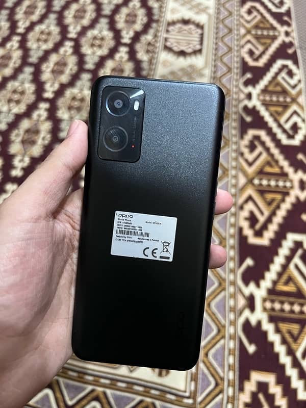 Oppo A76 0